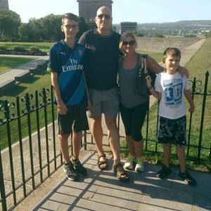 Meet your Posher, Helen